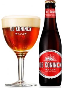 Het 'bolleke' De Koninck is nog niet zo oud: het bier dateert van 1925, het glas van 1952.