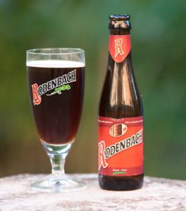 Rodenbach: een bier waarvan de geschiedenis wel eens beter mag worden uitgezocht. - Bron : Wikipedia - Ludovic Péron