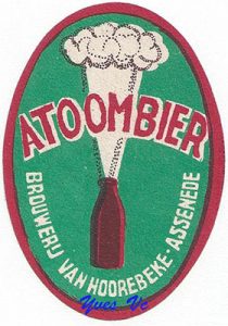 Atoombier: een van de vele merkwaardige etiketten op de site van Jacques Trifin - Bron: jacquestrifin.be
